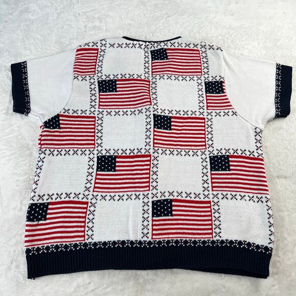 Casual Corner Vintage Patriotic Button up Sweater Cardigan SZ Medium Flags USA - Picture 6 of 6